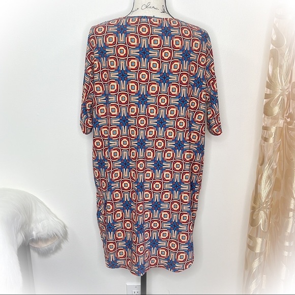 💕Super Cute High Low Oversized Lularoe Irma Tunic Top💕 - Picture 7 of 11